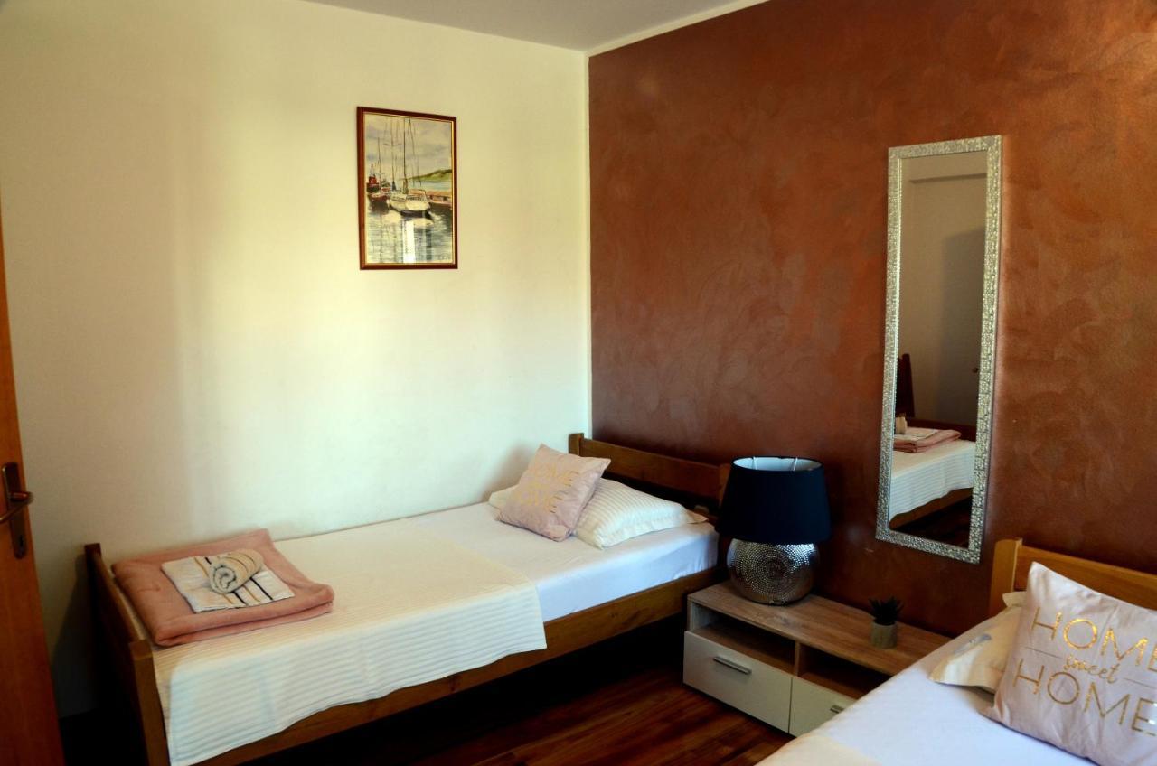 Apartman M&S Biograd Na Moru Exterior photo