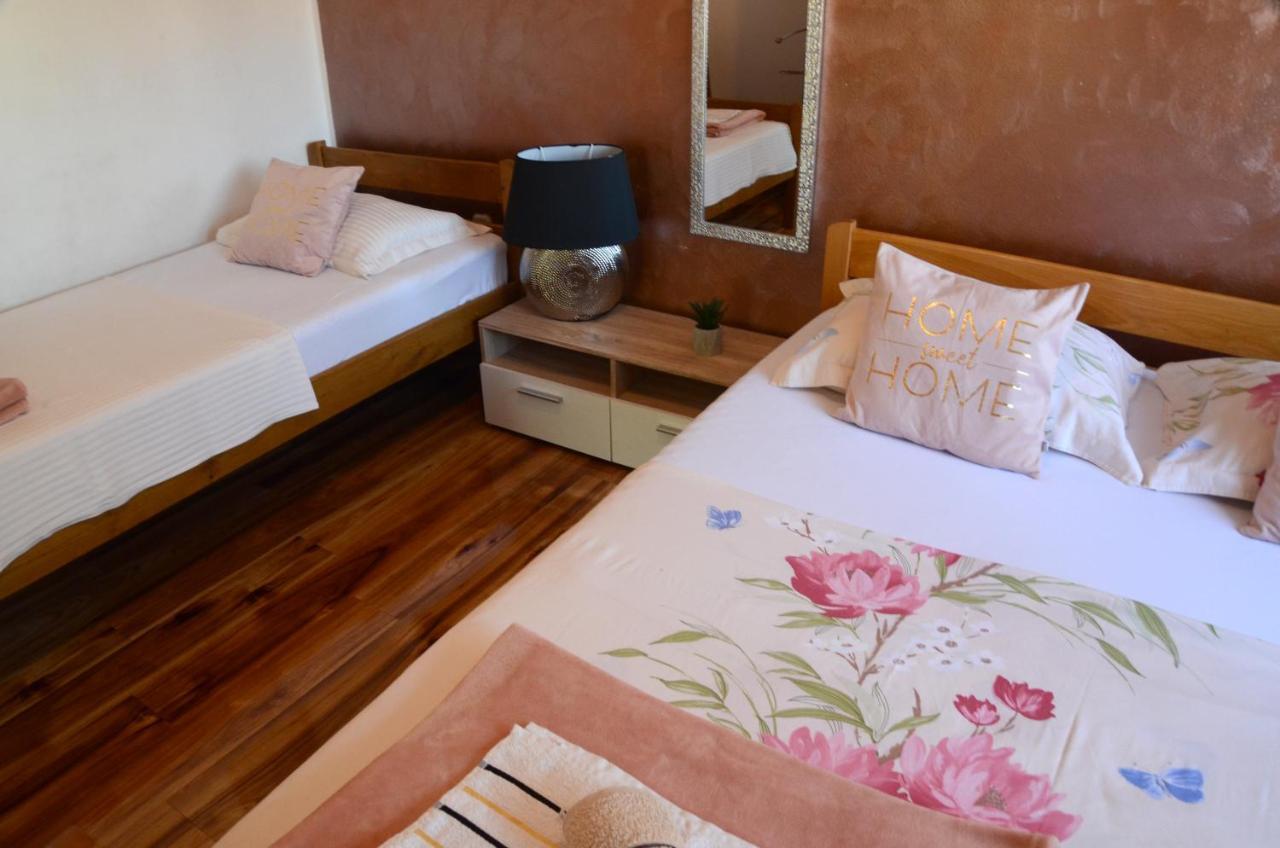 Apartman M&S Biograd Na Moru Exterior photo